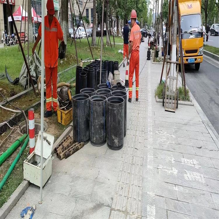 理塘管道短管置换修复